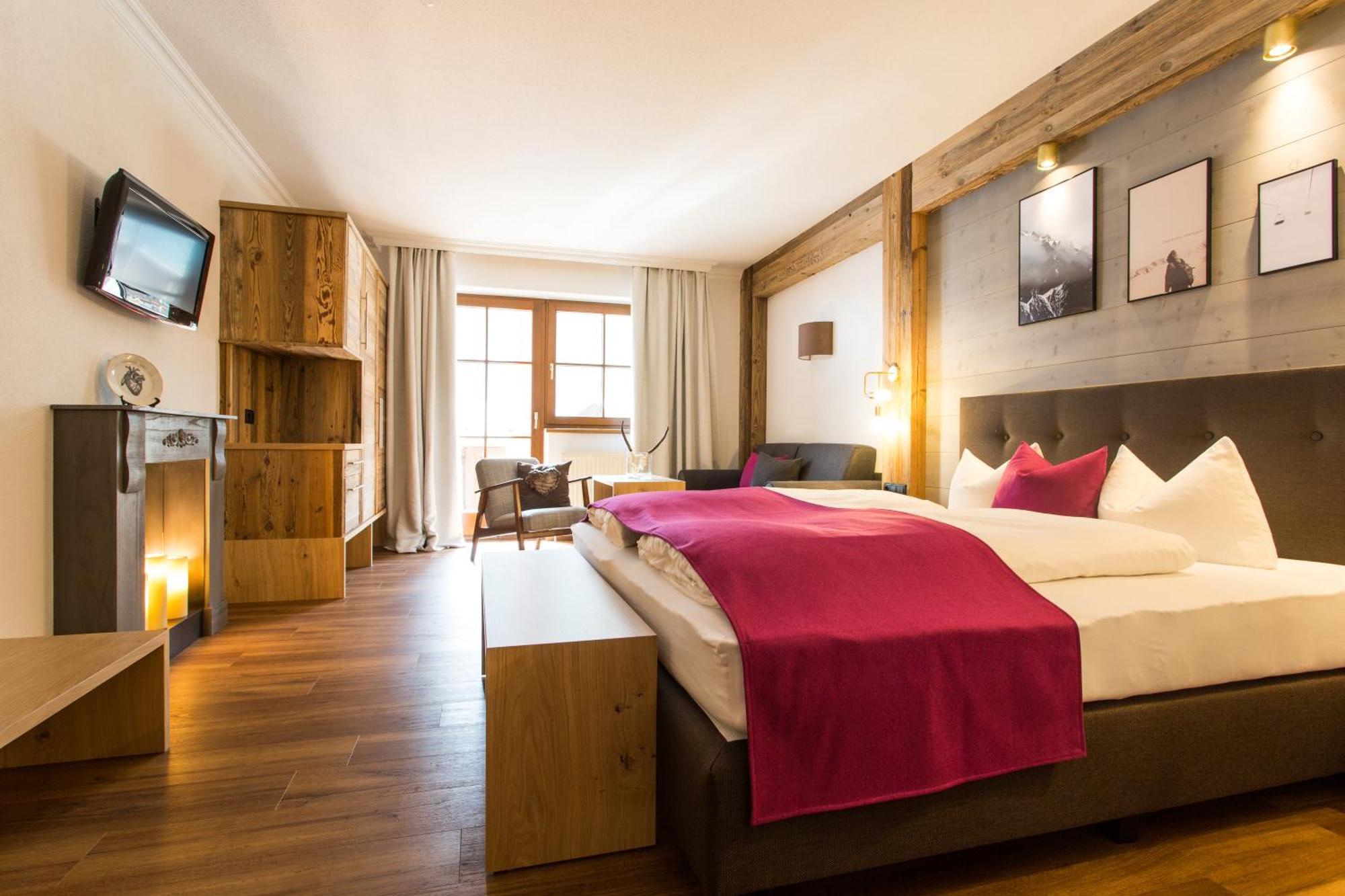 Boutique Hotel Mandarfnerhof Sankt Leonhard im Pitztal Exterior photo